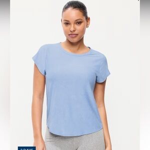 Old Navy Cloudmotion Base layer t-shirt